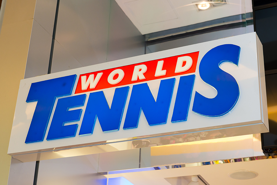 Franquia de loja de tênis World Tennis Fachada Luminoso